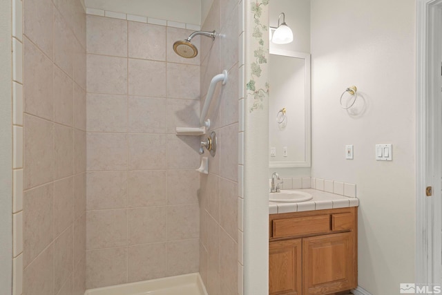 1147 Country Club Dr, Minden, NV 89423 - full bath featuring a tile shower and vanity