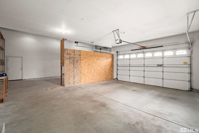 1147 Country Club Dr, Minden, NV 89423 - garage featuring a garage door opener