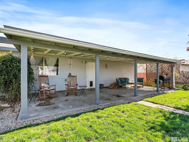 910 Concord Ave, Fallon, NV 89406 - back of house featuring a patio area