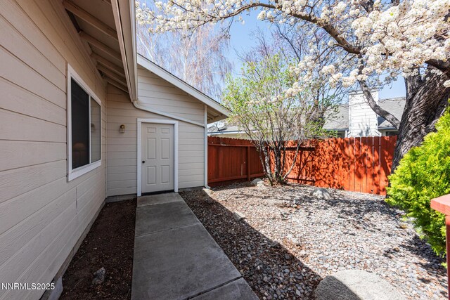 1774 Evergreen Ct, Minden, NV 89423 - view of yard
