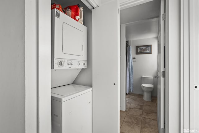 400 Fairview Blvd Unit 8, Incline Village, NV 89451 - laundry room with stacked washing machine and dryer