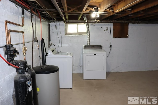 136 W First St, Winnemucca, NV 89445 - laundry room with washer and clothes dryer