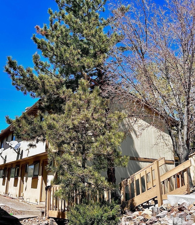 4985 W 7th St Unit 11, Reno, NV 89503 - view of side of property