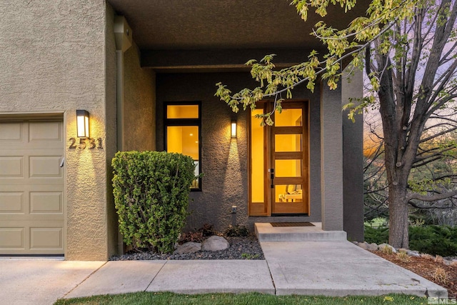 2531 Edgerock Rd, Reno, NV 89519 - doorway to property with stucco siding