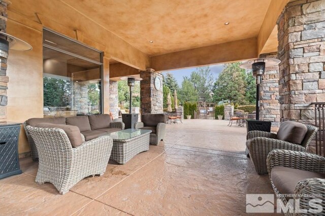 900 S Meadows Pkwy Unit 614, Reno, NV 89521 - view of patio featuring an outdoor hangout area