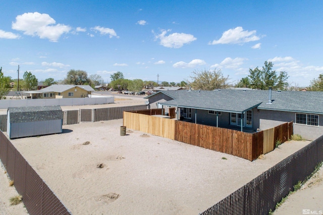 5925 Arvilla Ln, Fallon, NV 89406 - back of property with a fenced backyard