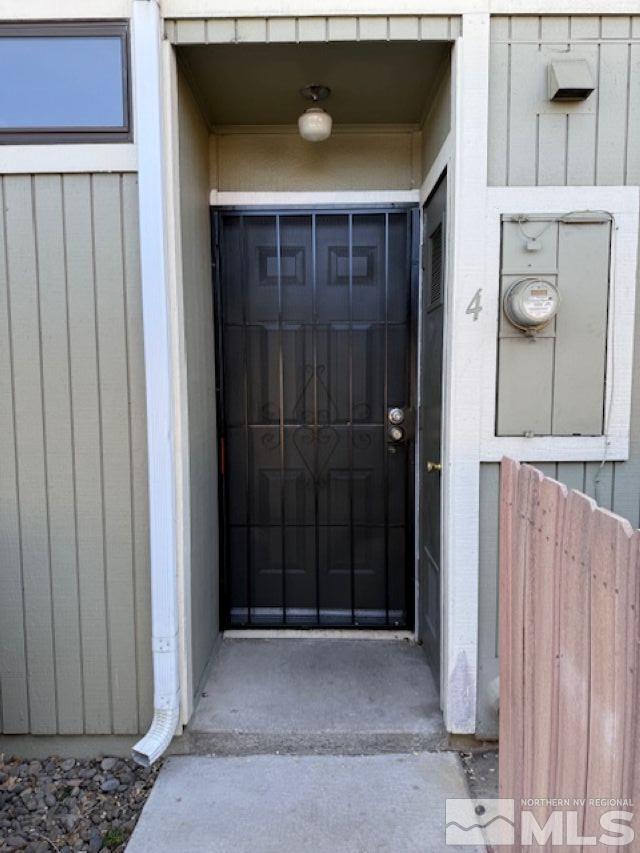 855 Nutmeg Pl Unit 4, Reno, NV 89502 - photo 1