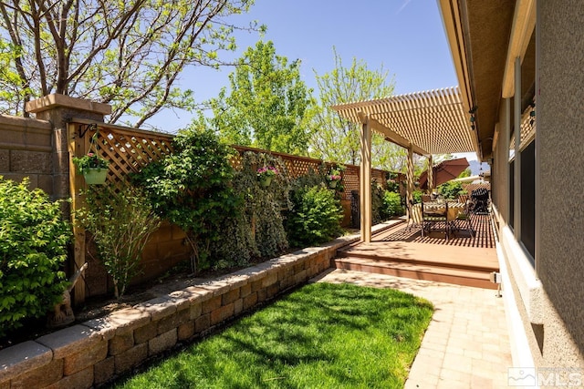 1058 Aspen Brook Ln, Gardnerville, NV 89460 - fenced backyard featuring a pergola