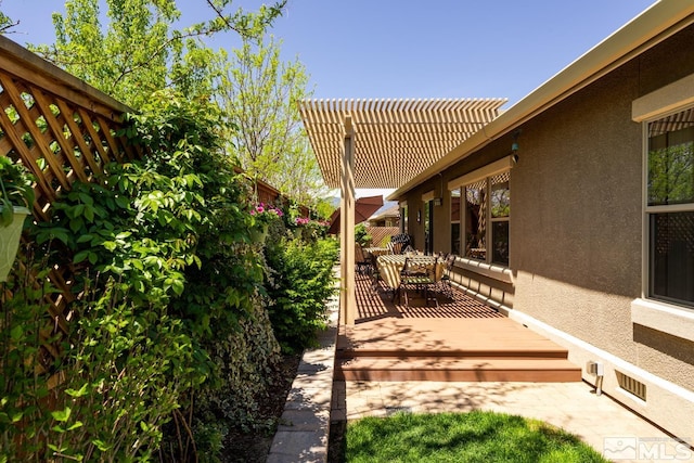 1058 Aspen Brook Ln, Gardnerville, NV 89460 - view of yard with a pergola