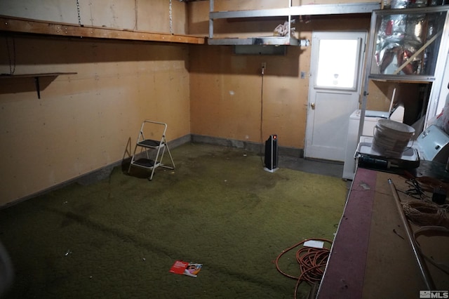 933 Cordone Ave, Reno, NV 89502 - kitchen featuring baseboards