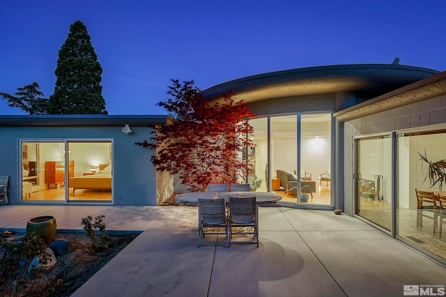 2040 Scharr Cir, Reno, NV 89509 - rear view of property featuring a patio area and outdoor dining space