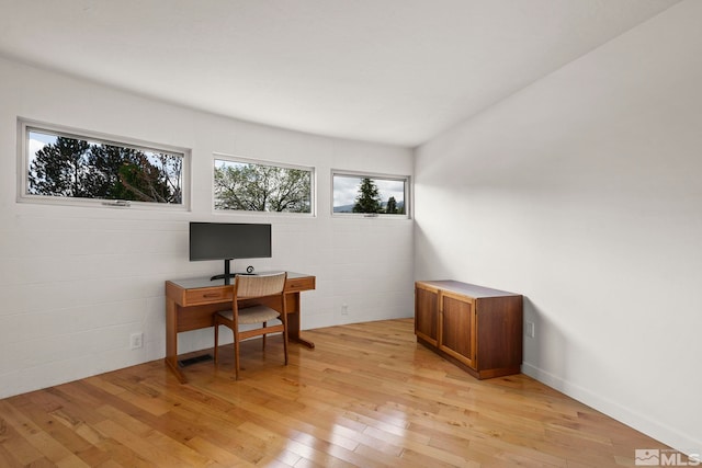 2040 Scharr Cir, Reno, NV 89509 - office featuring light wood finished floors