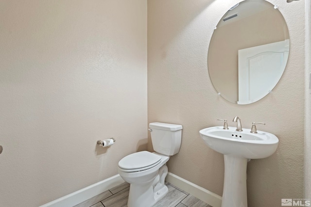 1680 Verdi Vista Ct, Reno, NV 89523 - bathroom with toilet and a sink