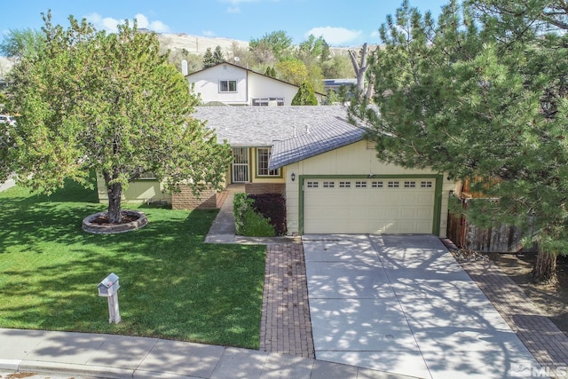 830 Lepori Way, Sparks, NV 89431 - view of front of house with driveway, a front yard, and a garage