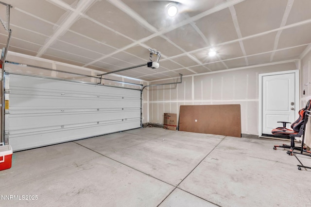 8853 Finnsech, Reno, NV 89506 - garage with a garage door opener