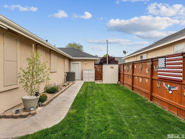 137 Desert Lakes Dr, Fernley, NV 89408 - view of yard featuring central air condition unit