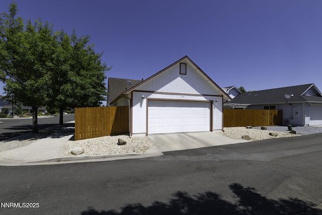 1419 Honey Locust, Gardnerville, NV 89410 - ranch-style home featuring driveway and an attached garage
