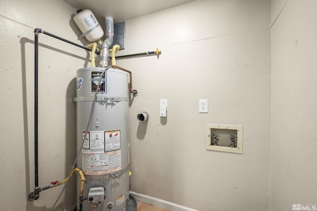 4941 Reggie Rd, Reno, NV 89502 - utilities featuring water heater