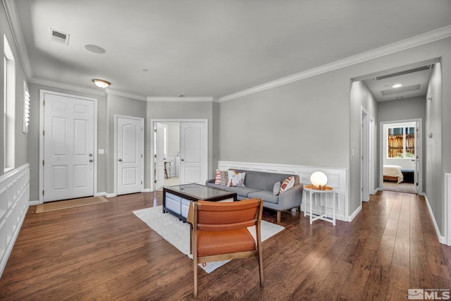 5132 Ironstone Cir, Sparks, NV 89436 - living area featuring hardwood / wood-style floors, baseboards, and ornamental molding