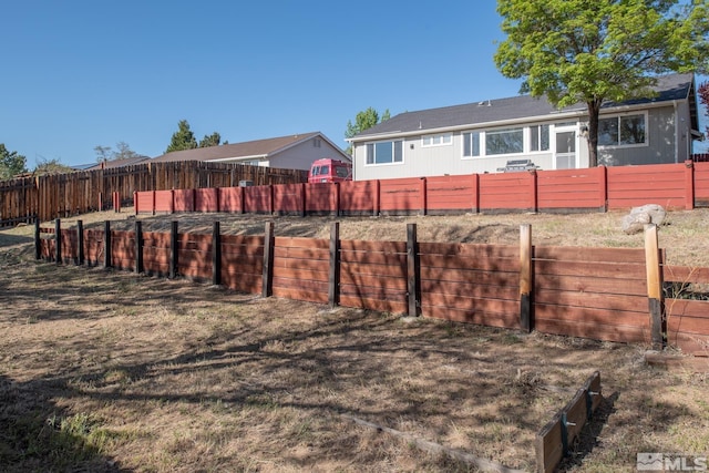 2765 Erin Dr, Sparks, NV 89436 - view of yard