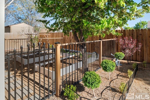 215 E Applegate Dr, Carson City, NV 89706