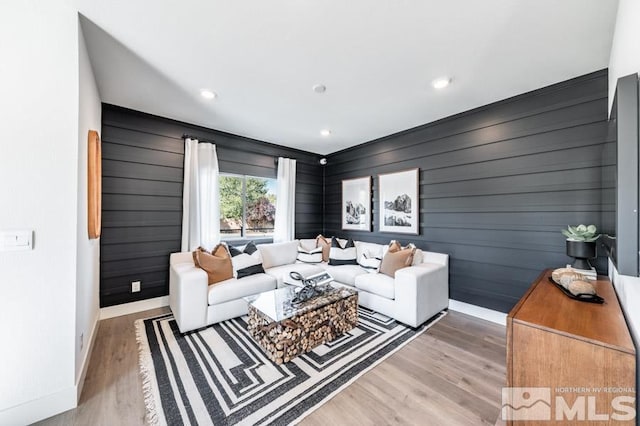 1616 Prancer St Lot # 40, Reno, NV 89523 - living room featuring baseboards, wood finished floors, and recessed lighting