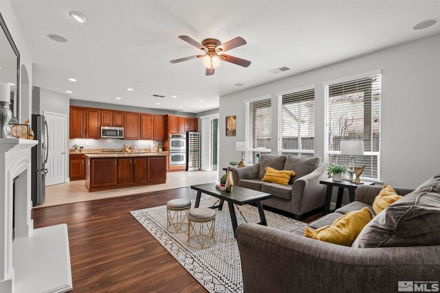 7158 Coldwater St, Sparks, NV 89436 - photo 8