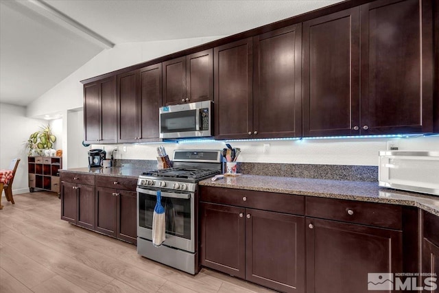 930 Garden Pond Way, Sparks, NV 89441