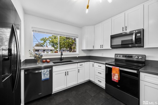 635 Lester Ave, Reno, NV 89502 - photo 9