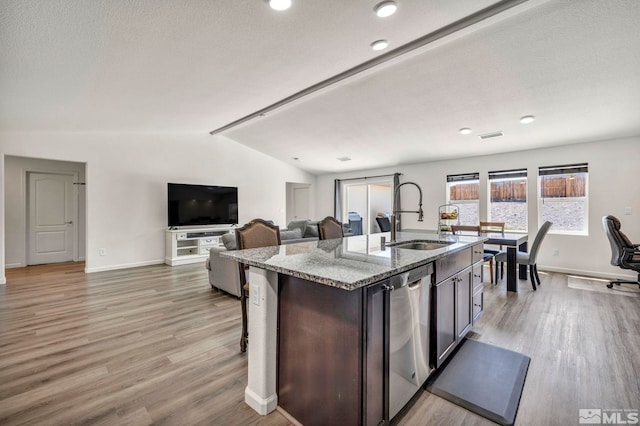 380 American Ct, Dayton, NV 89403