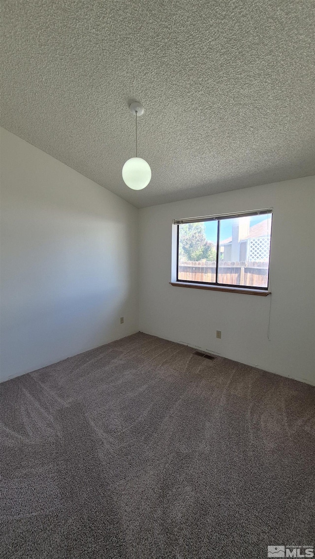 1359 Victoria Dr, Gardnerville, NV 89460