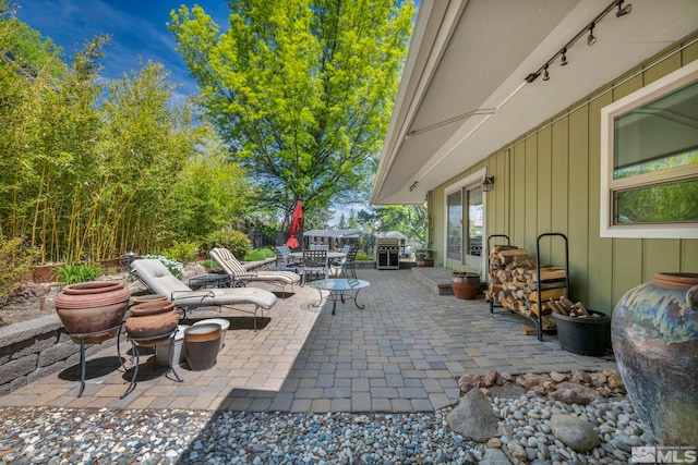 3295 Sunnyvale Ave, Reno, NV 89509 - view of patio with entry steps