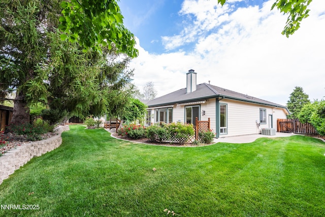 706 Norfolk Dr, Carson City, NV 89703 - view of yard with a patio area