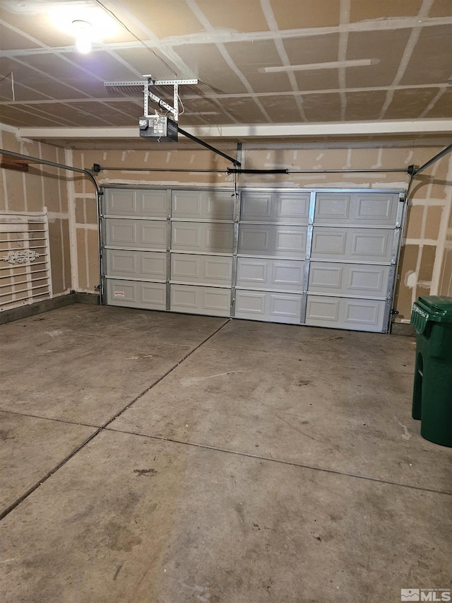 9995 Brightridge, Reno, NV 89506 - garage with a garage door opener