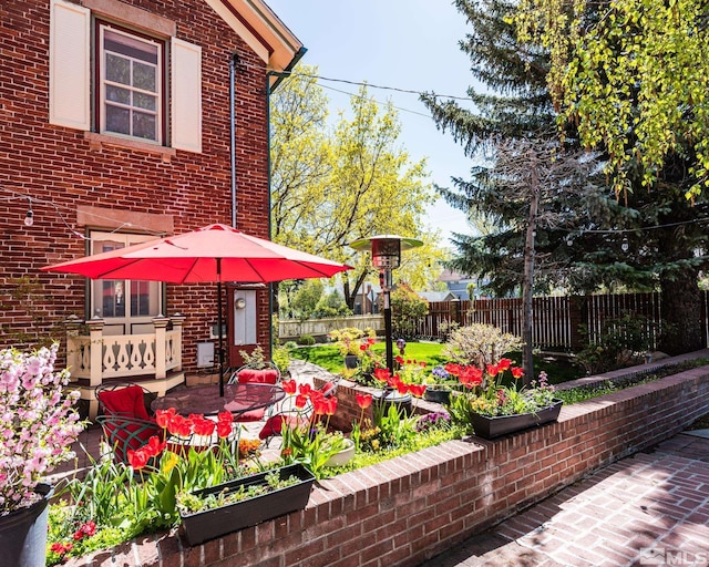 308 Thompson, Carson City, NV 89703 - view of patio with fence
