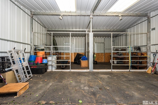 1082 Log Cabin Rd, Gardnerville, NV 89410 - garage with metal wall