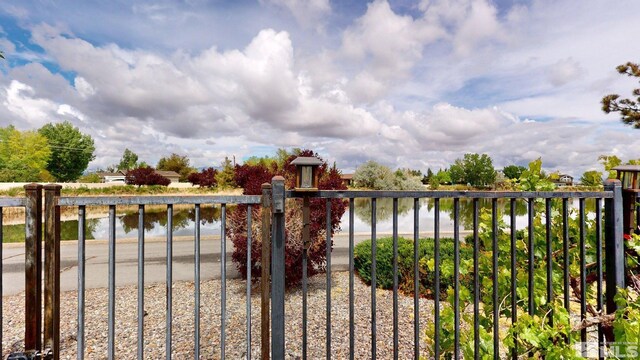 3105 Fairwood Dr, Reno, NV 89502 - photo 5