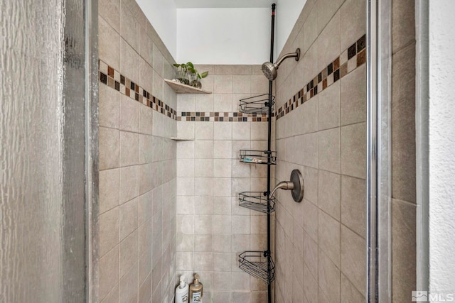 20 E Devere Way, Sparks, NV 89431 - full bath with tiled shower