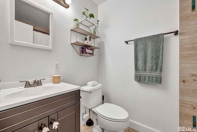20 E Devere Way, Sparks, NV 89431 - full bath with toilet, vanity, and baseboards