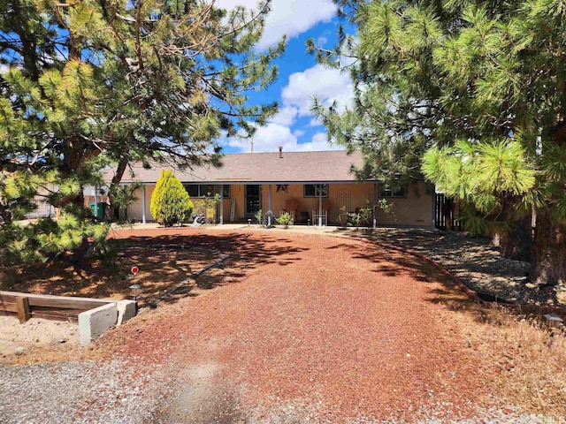 17385 Egret Ln, Reno, NV 89508 - view of front facade with a patio
