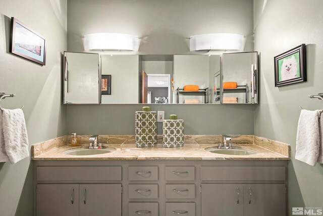 2135 Skyline Blvd, Reno, NV 89509 - bathroom with double vanity