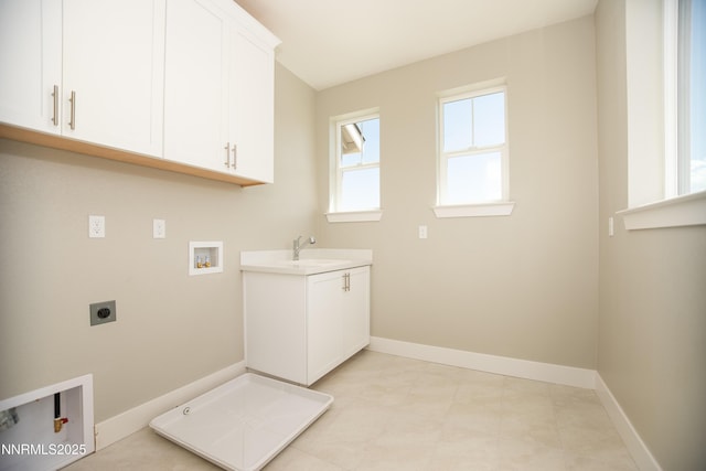 620 Sage Grouse Lp, Gardnerville, NV 89460 - laundry area featuring electric dryer hookup, hookup for a washing machine, cabinet space, baseboards, and gas dryer hookup