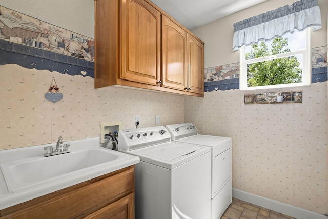 7735 Harvest Hill Ln, Reno, NV 89523 - laundry room featuring cabinet space, separate washer and dryer, baseboards, and wallpapered walls