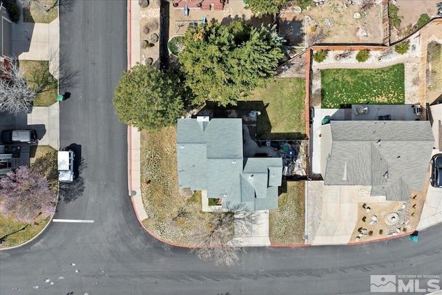 aerial view of property and surrounding area