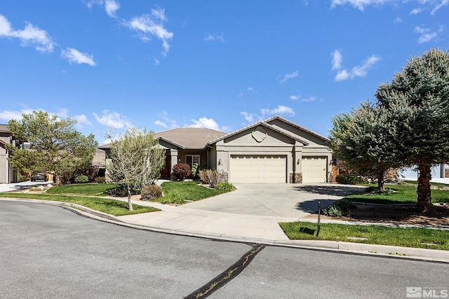6570 Rey Del Sierra Ct, Sparks, NV 89436 - ranch-style house featuring an attached garage, driveway, and a front yard