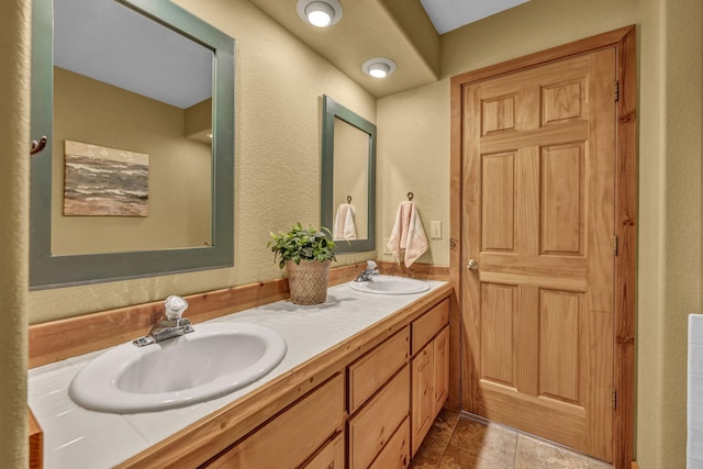 3150 Kings Canyon Rd, Carson City, NV 89703 - full bath featuring double vanity and a textured wall