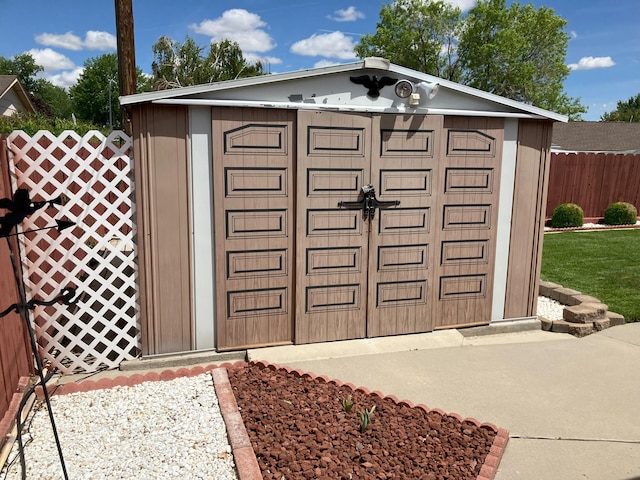 3260 Lucerne Way, Sparks, NV 89431 - view of shed featuring fence