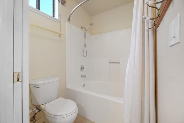 1043 Shenandoah Dr, Carson City, NV 89702 - bathroom with toilet and shower / bath combo with shower curtain