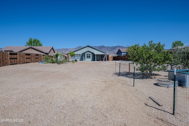 1501 Riverpark Pkwy, Dayton, NV 89403 - view of yard with a mountain view