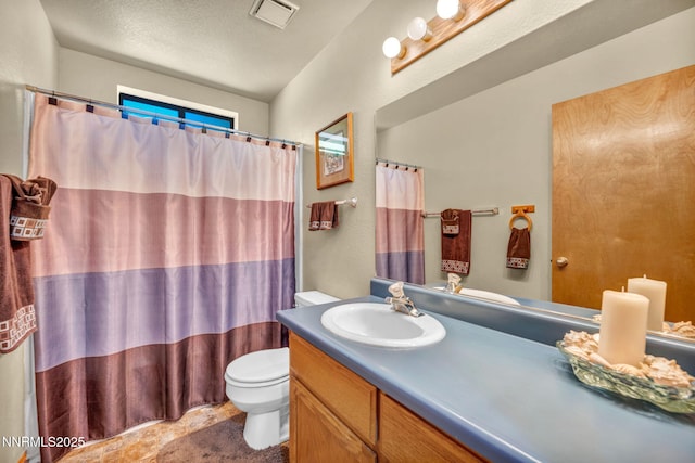 1408 N Santa Barbara Dr, Minden, NV 89423 - full bath featuring toilet, vanity, and curtained shower